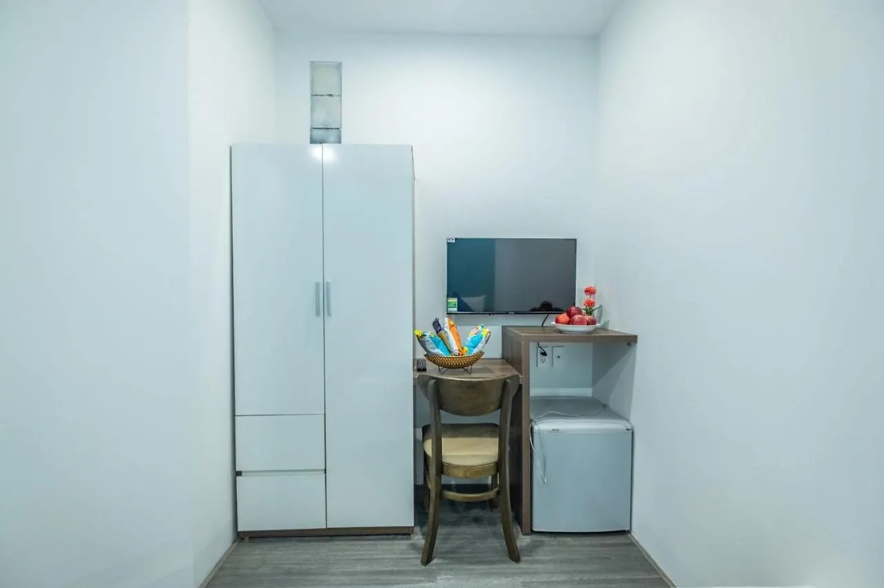 Eldoris Apartment And Hotel Da Nang